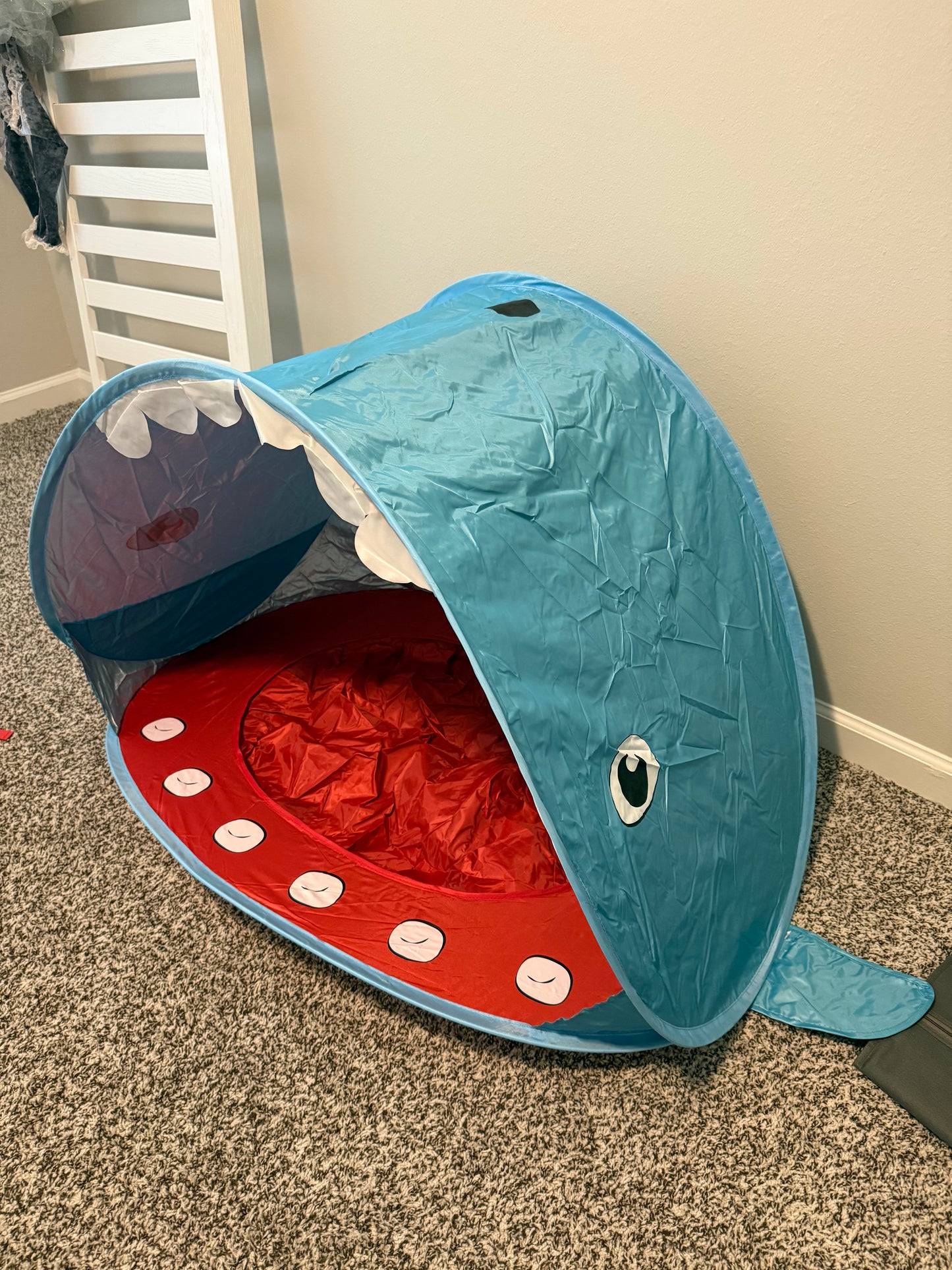 Whale Baby Beach Tent