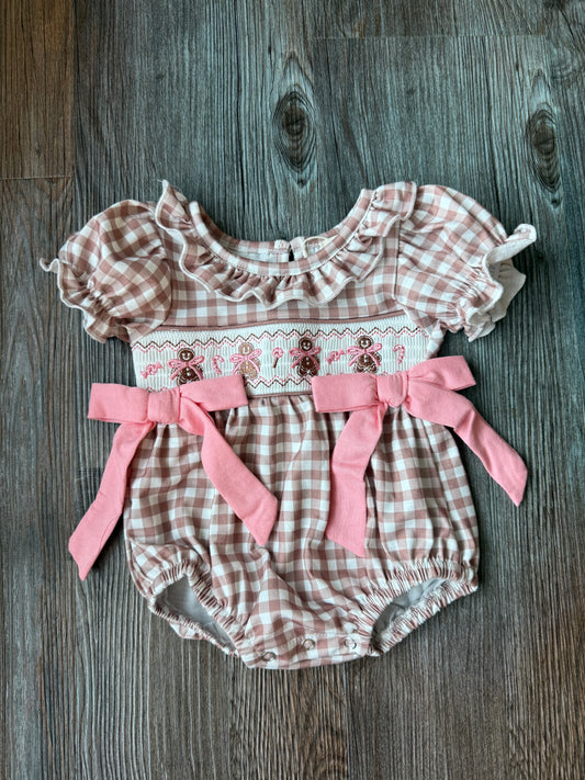 Brown and Pink Plaid Gingerbread Bubble