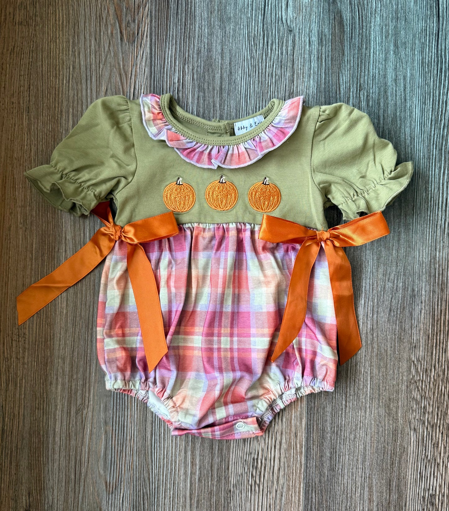 Olive and Stripe Pumpkin Girl Bubble