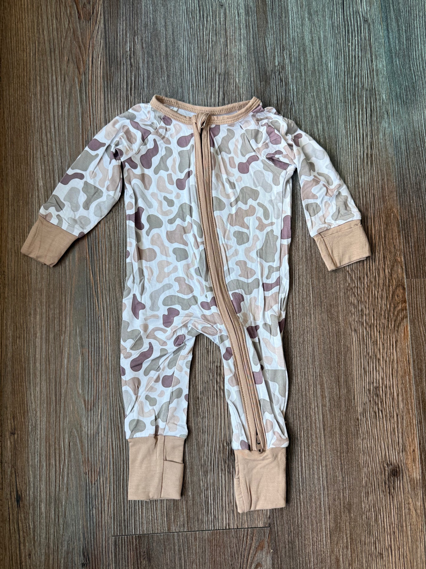 Bamboo Camo Zippie